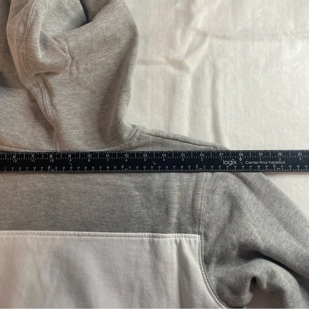 Champion colorblock embroidered